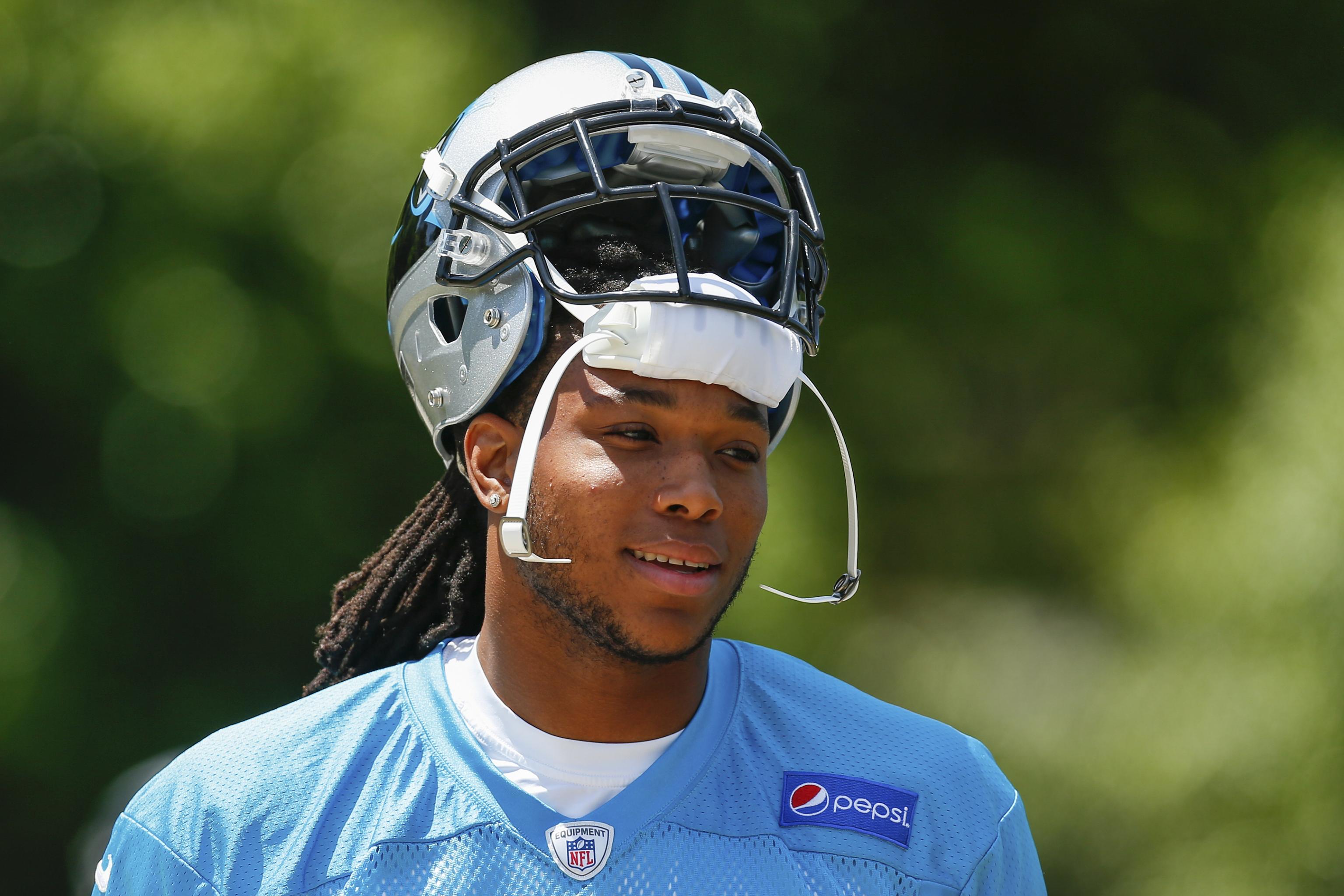 Kelvin Benjamin signs on with Chiefs - The Boston Globe