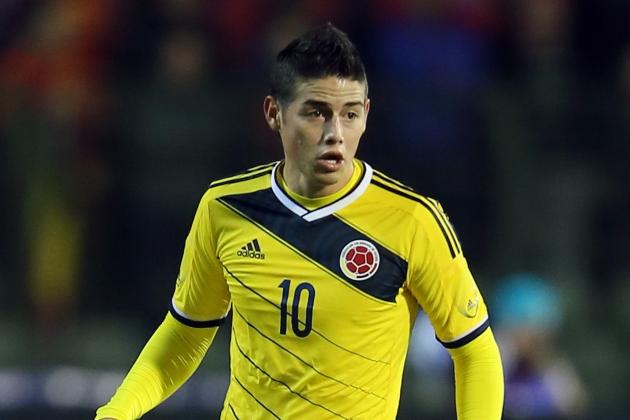 BRUSSELS, BELGIUM - NOVEMBER 14: James Rodriguez of Colombia runs with the ball during the international friendly match between Belgium and Colombia at King Badouin stadium on November 14, 2013 in Brussels, Belgium. (Photo by Christof Koepsel/Getty Images)