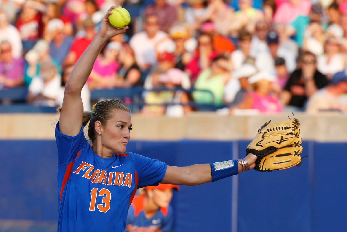 College Softball World Series 2014 Alabama vs. Florida Game 1 Score and Recap News, Scores