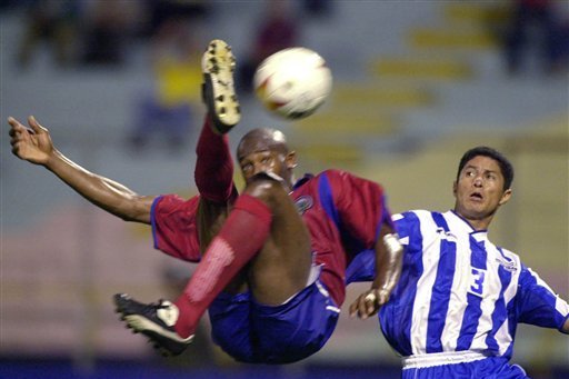 Who are the best soccer players in El Salvador of all time?