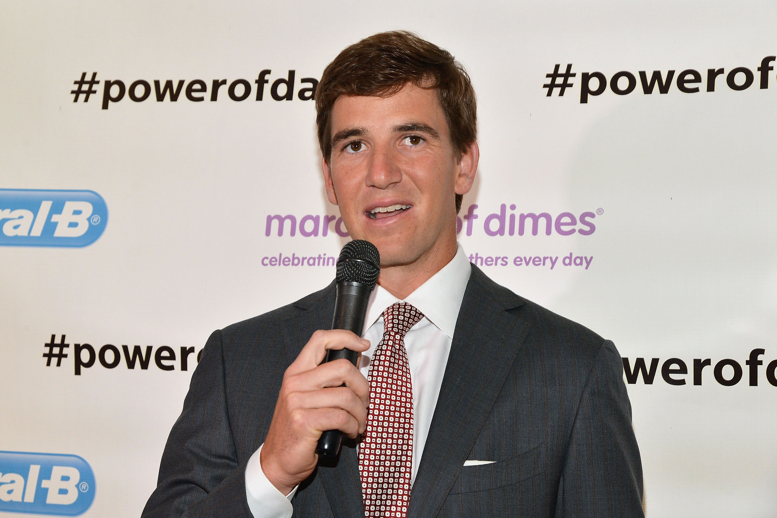 Eli Manning: Balancing Fatherhood, Football Was So 'Challenging'