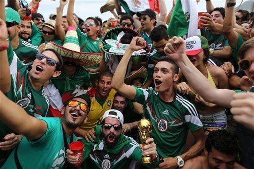 Insane Pictures of Soccer Fans Loving the World Cup | News, Highlights, Stats, Rumors | Bleacher Report