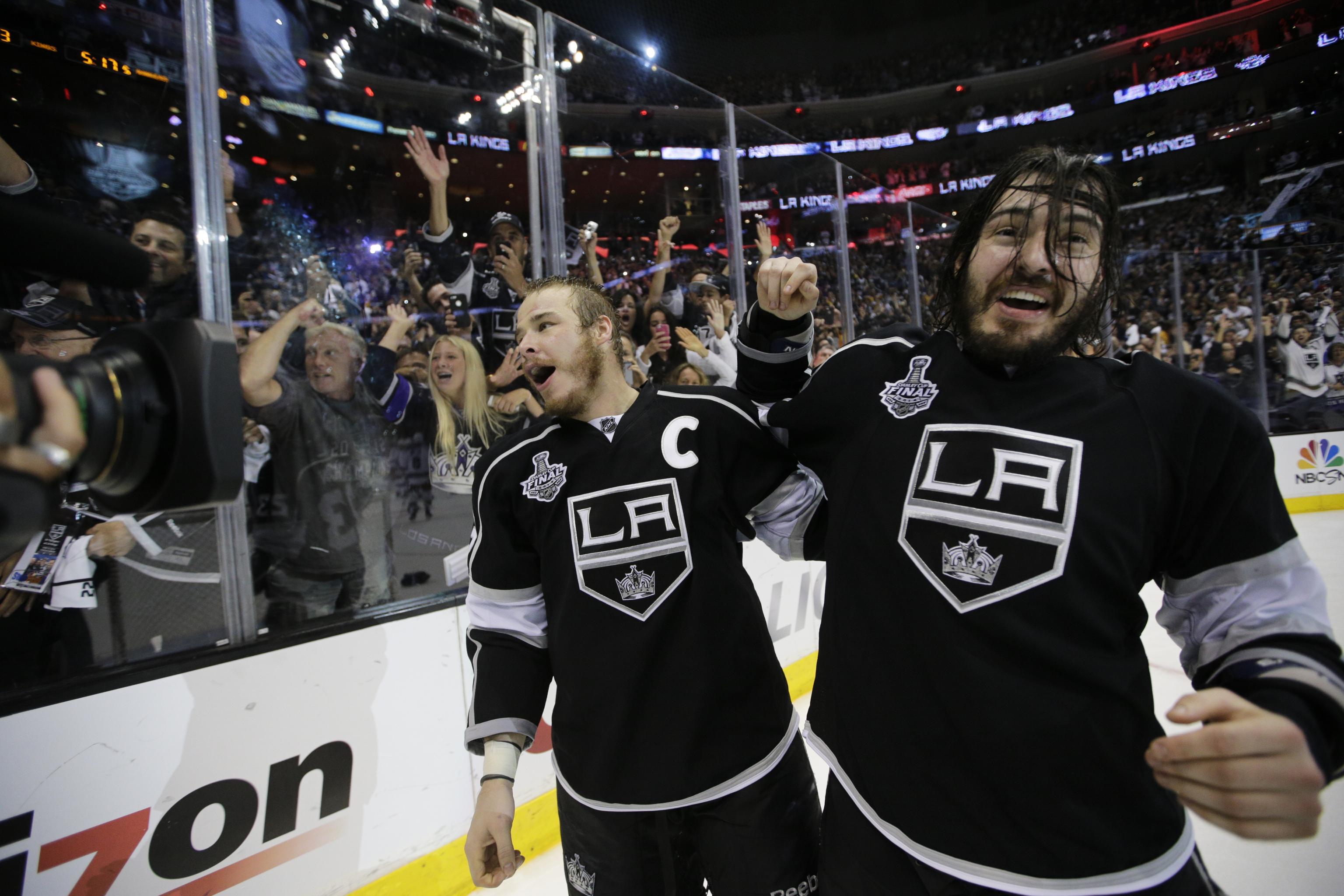 Los Angeles Kings take Game 1 of Stanley Cup final 2-1 in overtime
