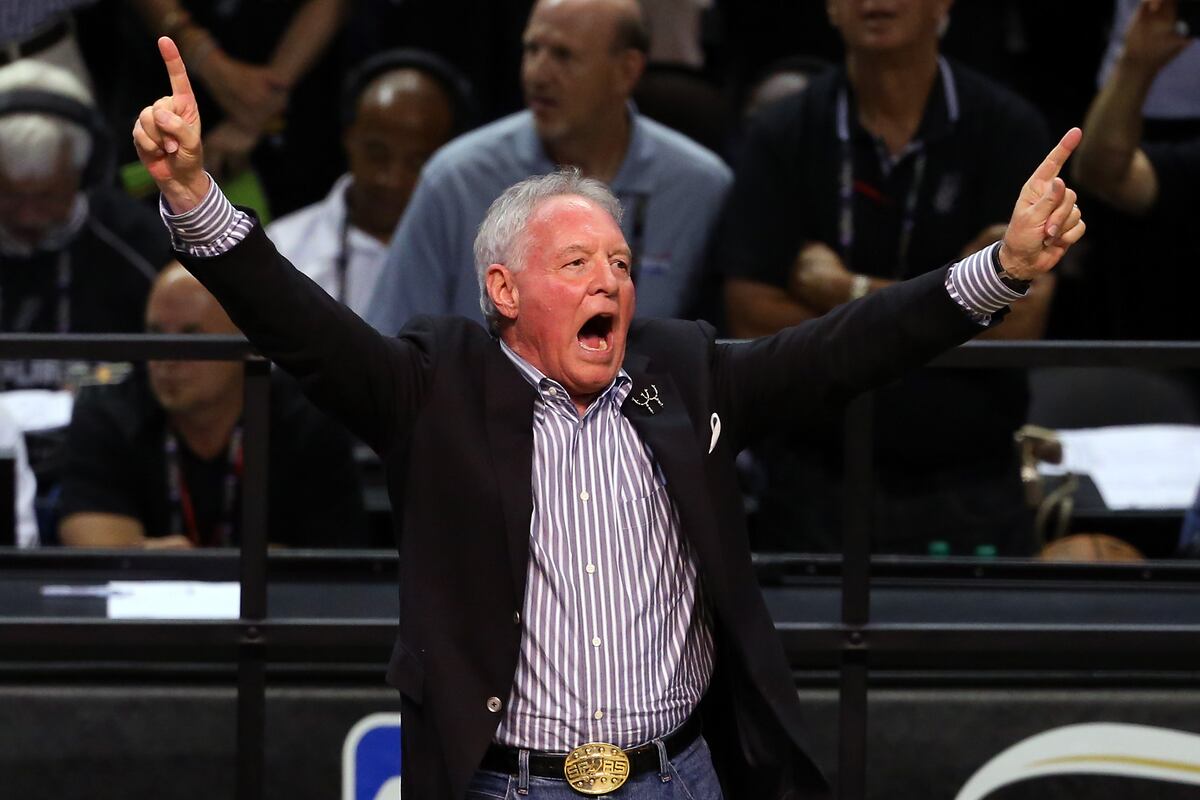 Spurs Owner Peter Holt Goes America All over Everyone in ...