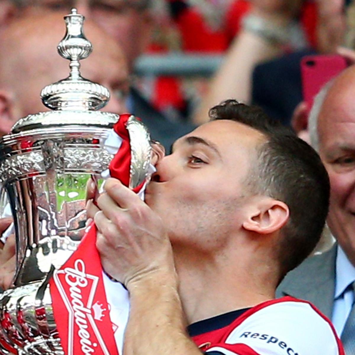 Manchester United Transfer News Thomas Vermaelen Reacts To Arsenal Exit Rumours News Scores