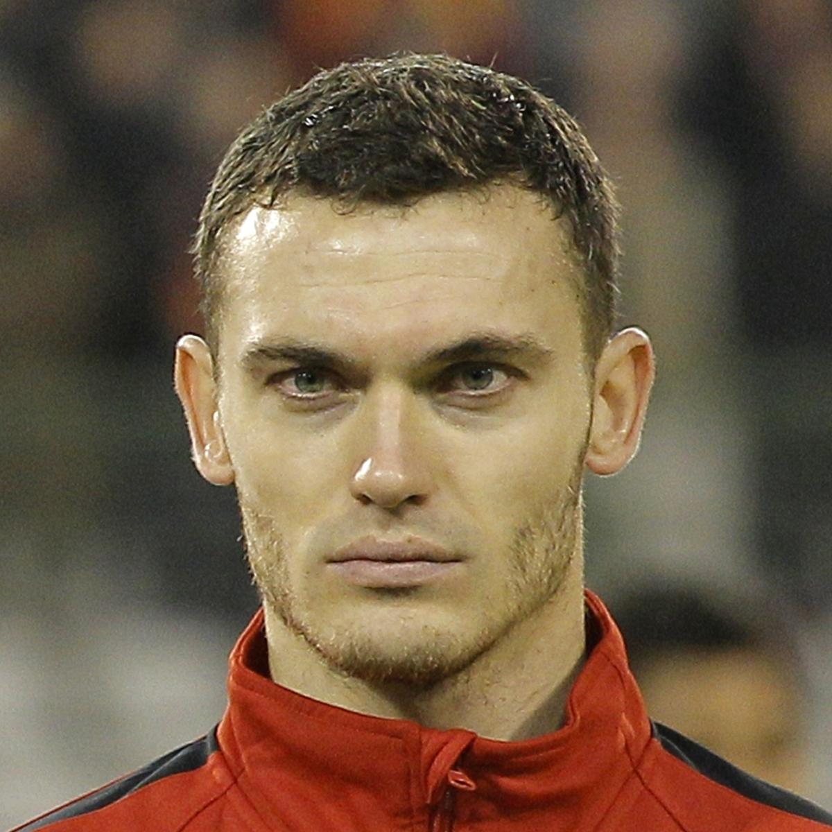 Manchester United Transfer News Club Must Have Backup Plan For Thomas Vermaelen News Scores