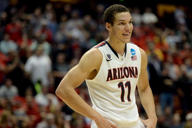 ANAHEIM, CA - MARCH 27:  Aaron Gordon #11 of the Arizona Wildcats smiles in the second half while taking on the San Diego State Aztecs during the regional semifinal of the 2014 NCAA Men's Basketball Tournament at the Honda Center on March 27, 2014 in Anaheim, California.  (Photo by Harry How/Getty Images)