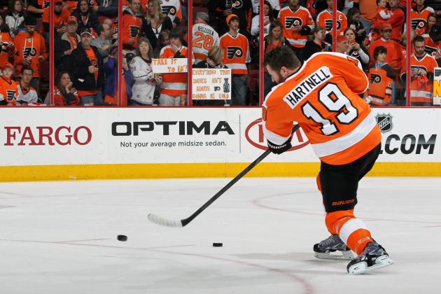 PHILADELPHIA, PA - APRIL 29: Scott Hartnell #19 of the Philadelphia Flyers warms up prior to Game Six of the First Round of the 2014 Stanley Cup Playoffs against the New York Rangers at the Wells Fargo Center on April 29, 2014 in Philadelphia, Pennsylvania. (Photo by Len Redkoles/NHLI via Getty Images)
