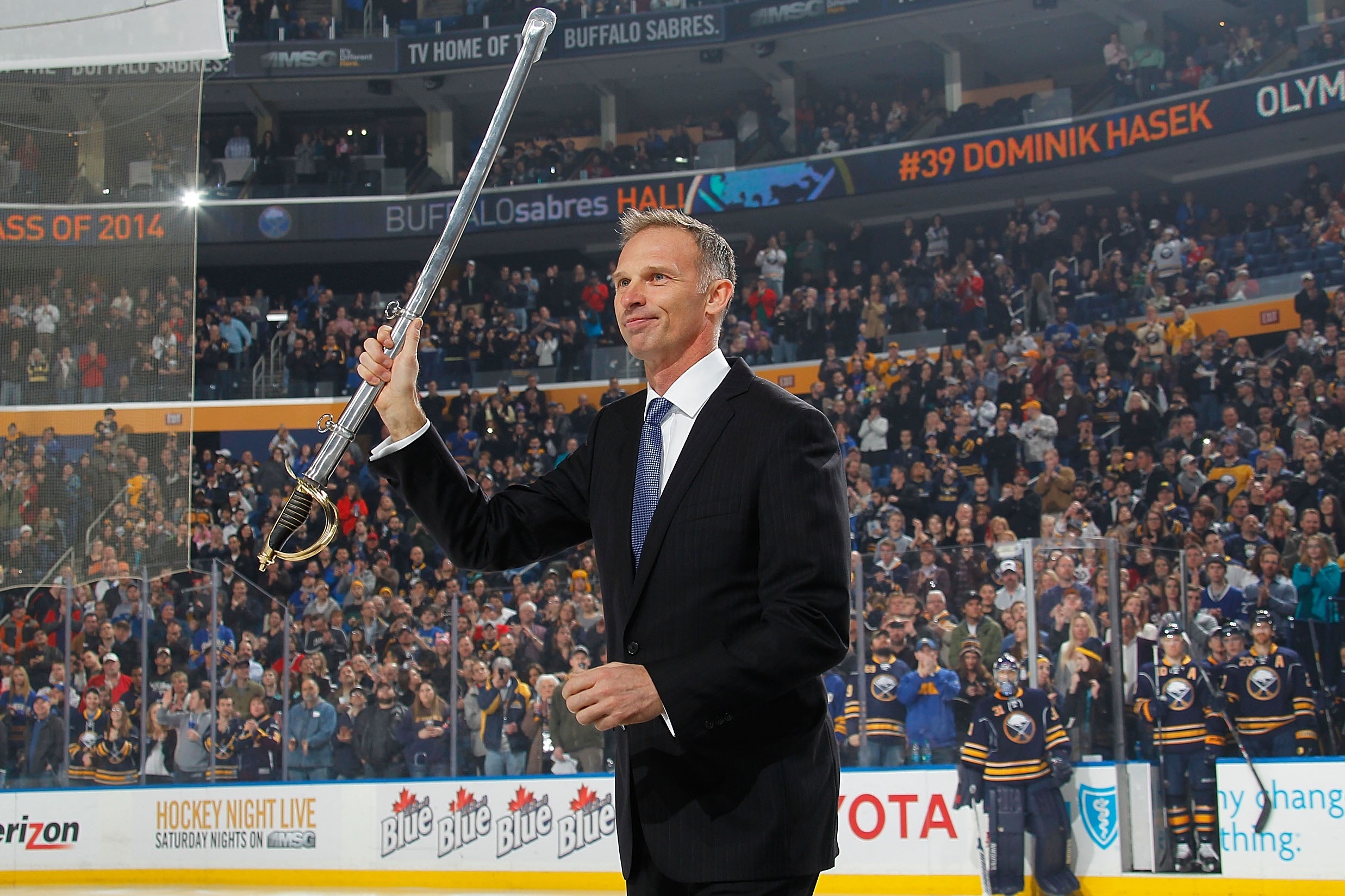 Dominik Hasek expected to headline next Hockey Hall of Fame class