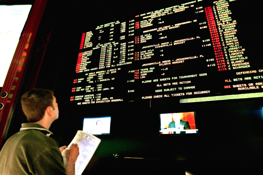 How to predict your own college football odds based on Las Vegas lines 