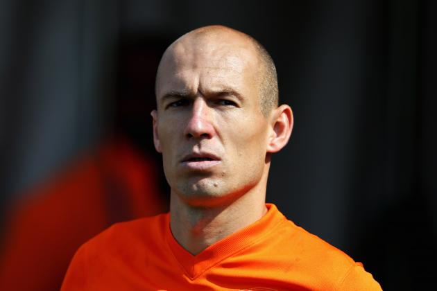 SAO PAULO, BRAZIL - JUNE 23:  Arjen Robben of the Netherlands look of prior to the 2014 FIFA World Cup Brazil Group B match between the Netherlands and Chile at Arena de Sao Paulo on June 23, 2014 in Sao Paulo, Brazil.  (Photo by Dean Mouhtaropoulos/Getty Images)