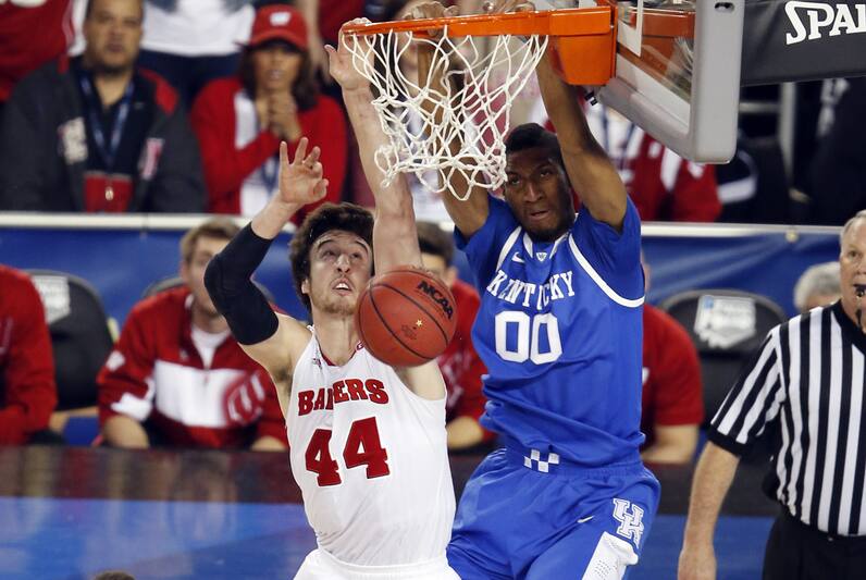 Kentucky Basketball Why Wildcats Should Redshirt Marcus Lee In