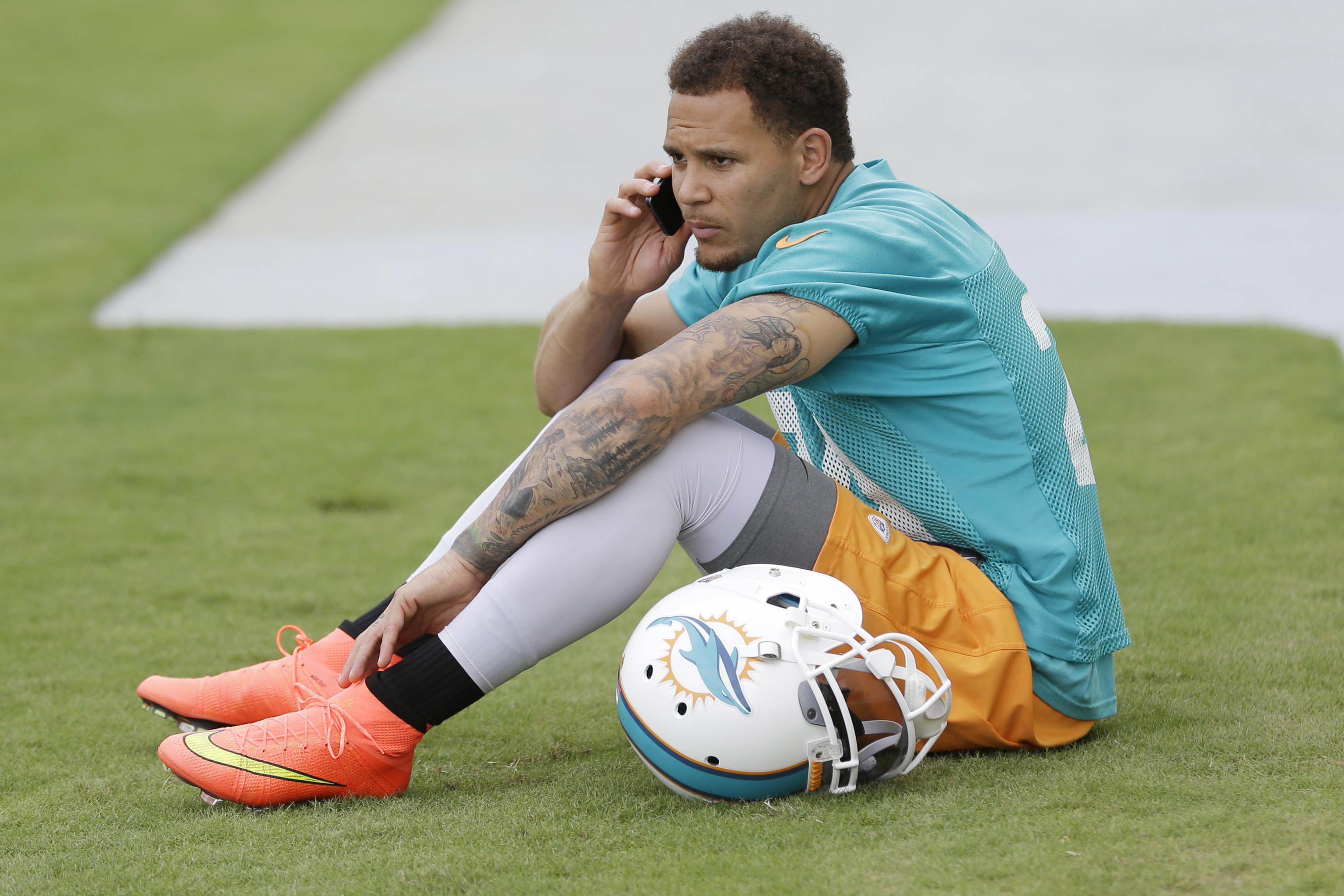 Cortland Finnegan and the 20 Dirtiest Players in Sports Today, News,  Scores, Highlights, Stats, and Rumors