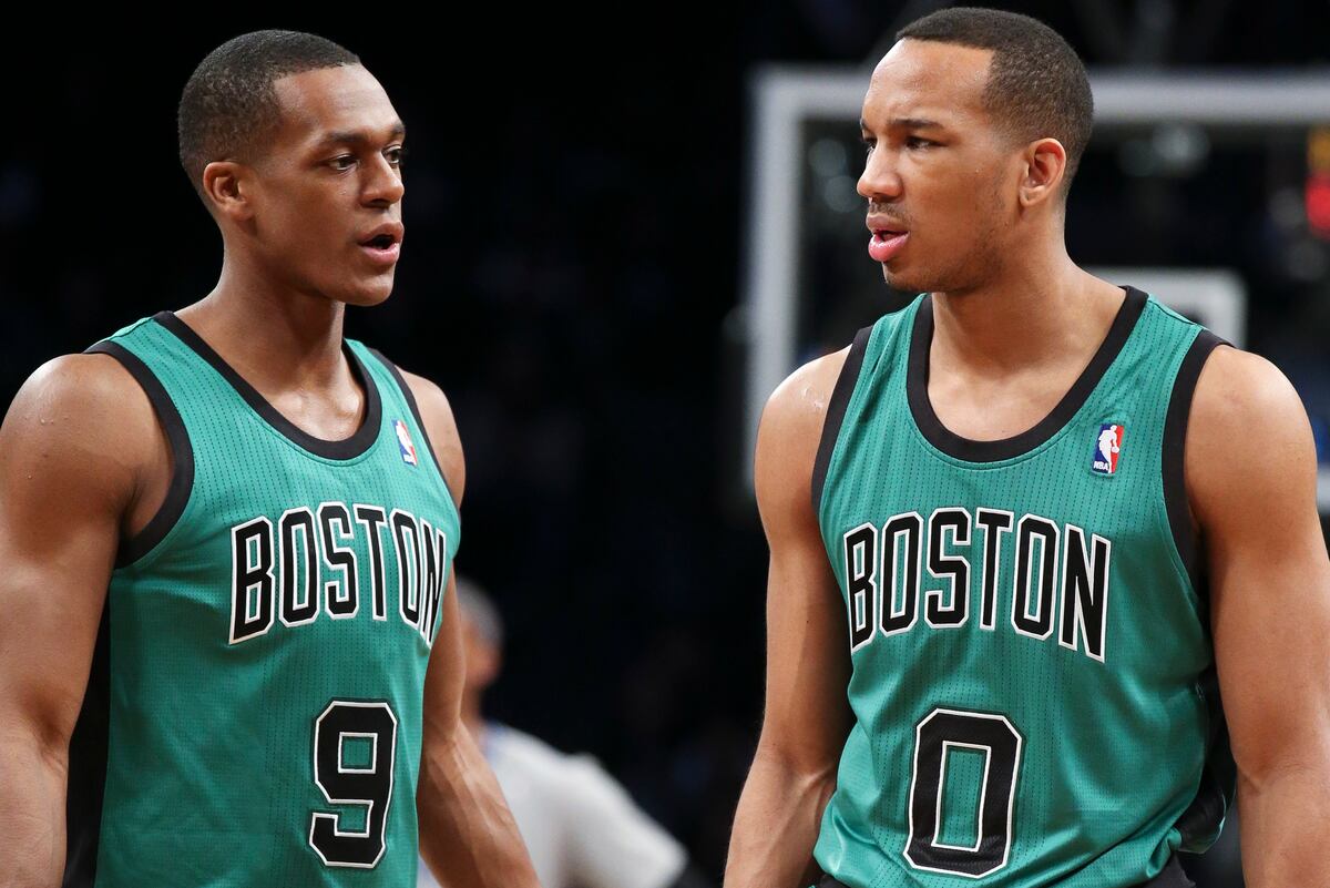 What Does the Avery Bradley Signing Mean for Rondo's Future in Boston? News, Scores