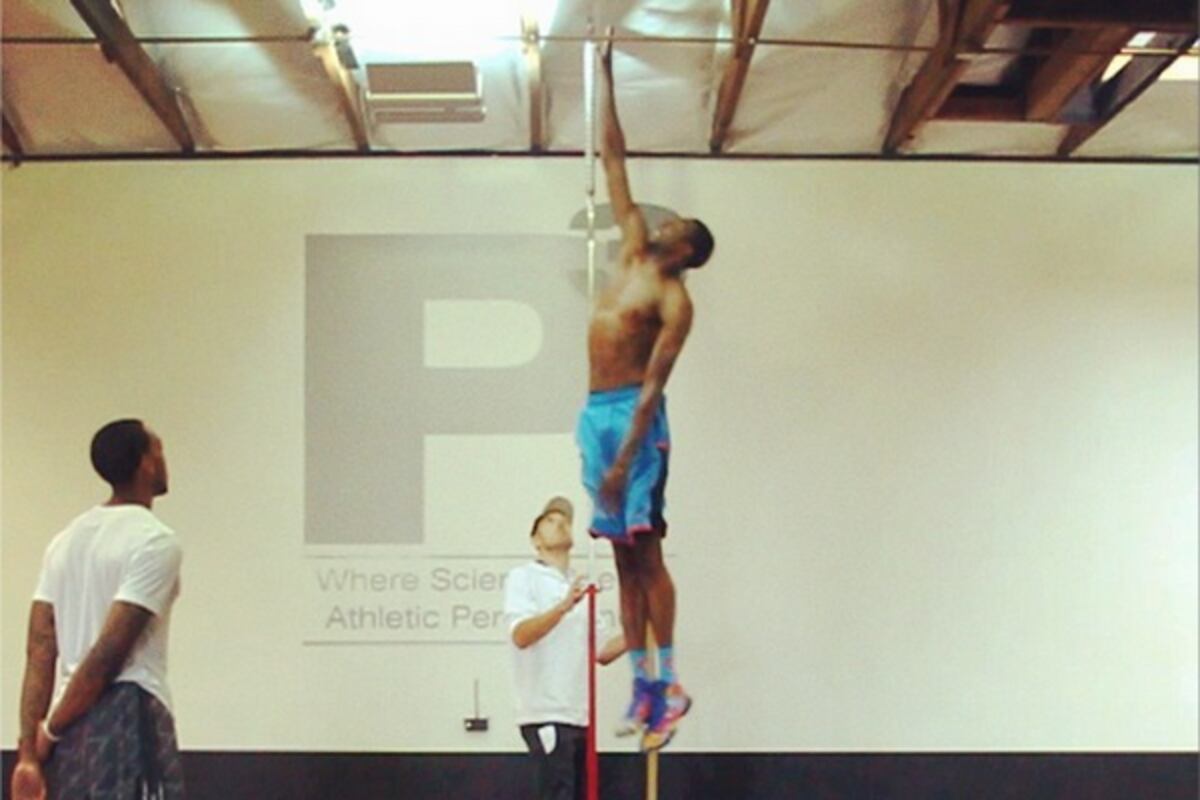 Utah Jazz's Jeremy Evans Sets Vertical Record at P3 Sports Science Institute | Bleacher Report ...