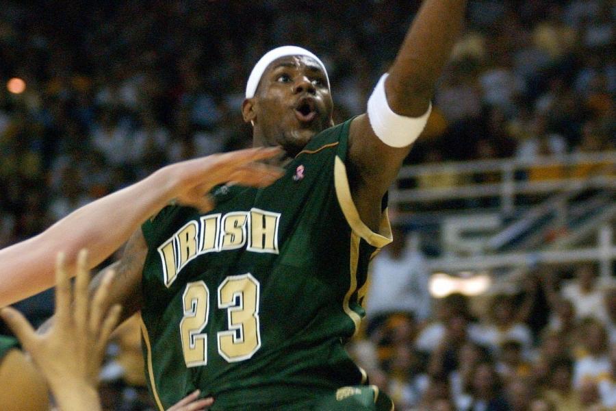 Throwback Thursday Lebron James And Carmelo Anthony Square Off In
