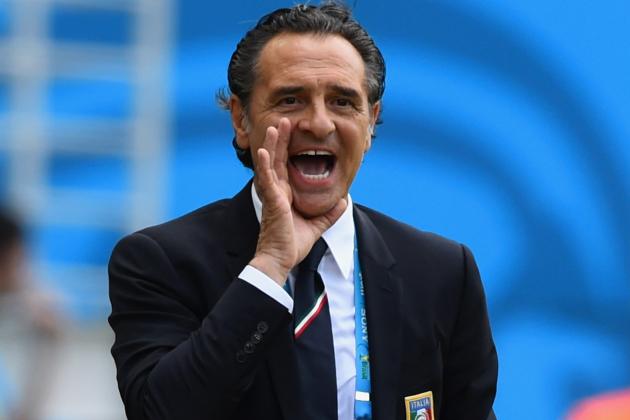 NATAL, BRAZIL - JUNE 24: Head coach Cesare Prandelli of Italy reacts during the 2014 FIFA World Cup Brazil Group D match between Italy and Uruguay at Estadio das Dunas on June 24, 2014 in Natal, Brazil. (Photo by Matthias Hangst/Getty Images)