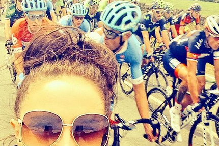 Tour de France Cyclists Fed Up with Spectators Taking Selfies on