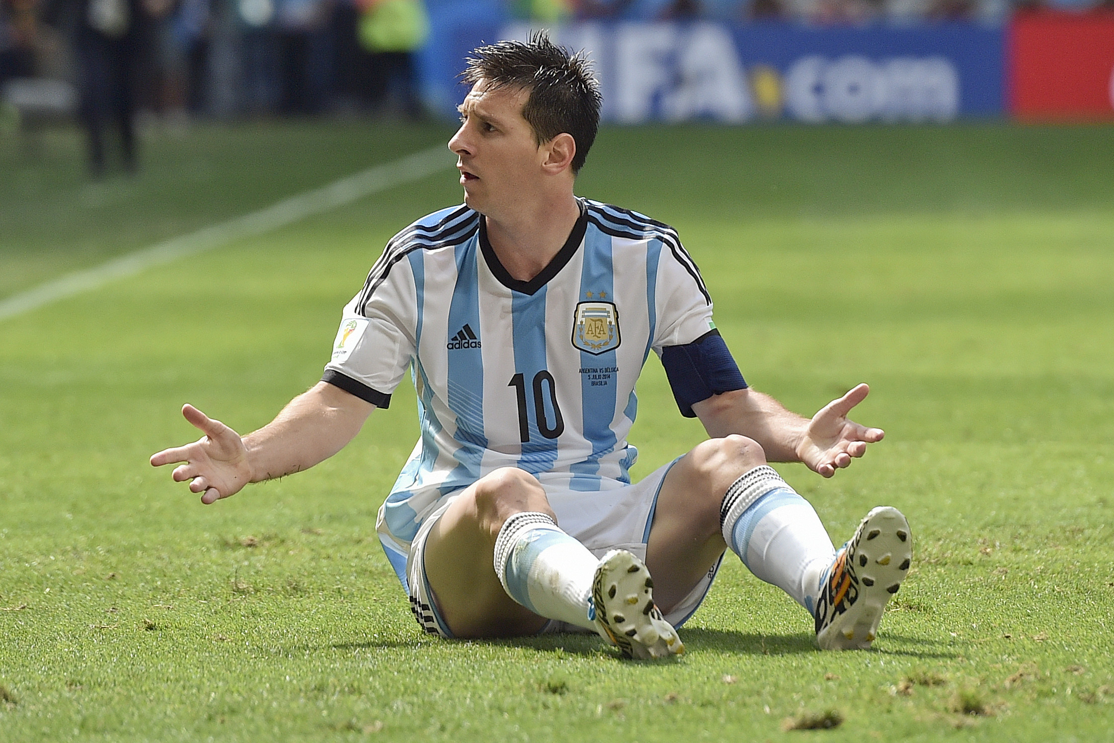 ESPN FC - Lionel Messi rocking this classic Maradona Argentina