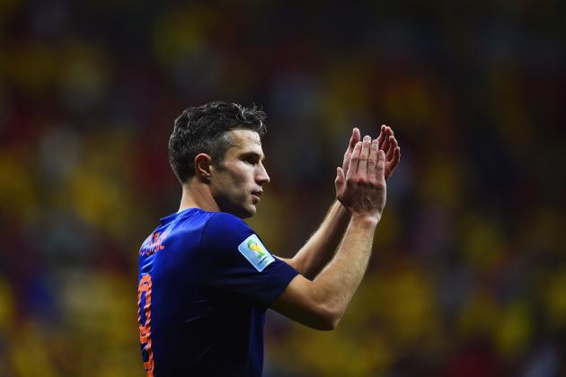 BRASILIA, BRAZIL - JULY 12: Robin van Persie of the Netherlands acknowledges the fans after defeating Brazil 3-0 during the 2014 FIFA World Cup Brazil Third Place Playoff match between Brazil and the Netherlands at Estadio Nacional on July 12, 2014 in Brasilia, Brazil. (Photo by Jamie McDonald/Getty Images)