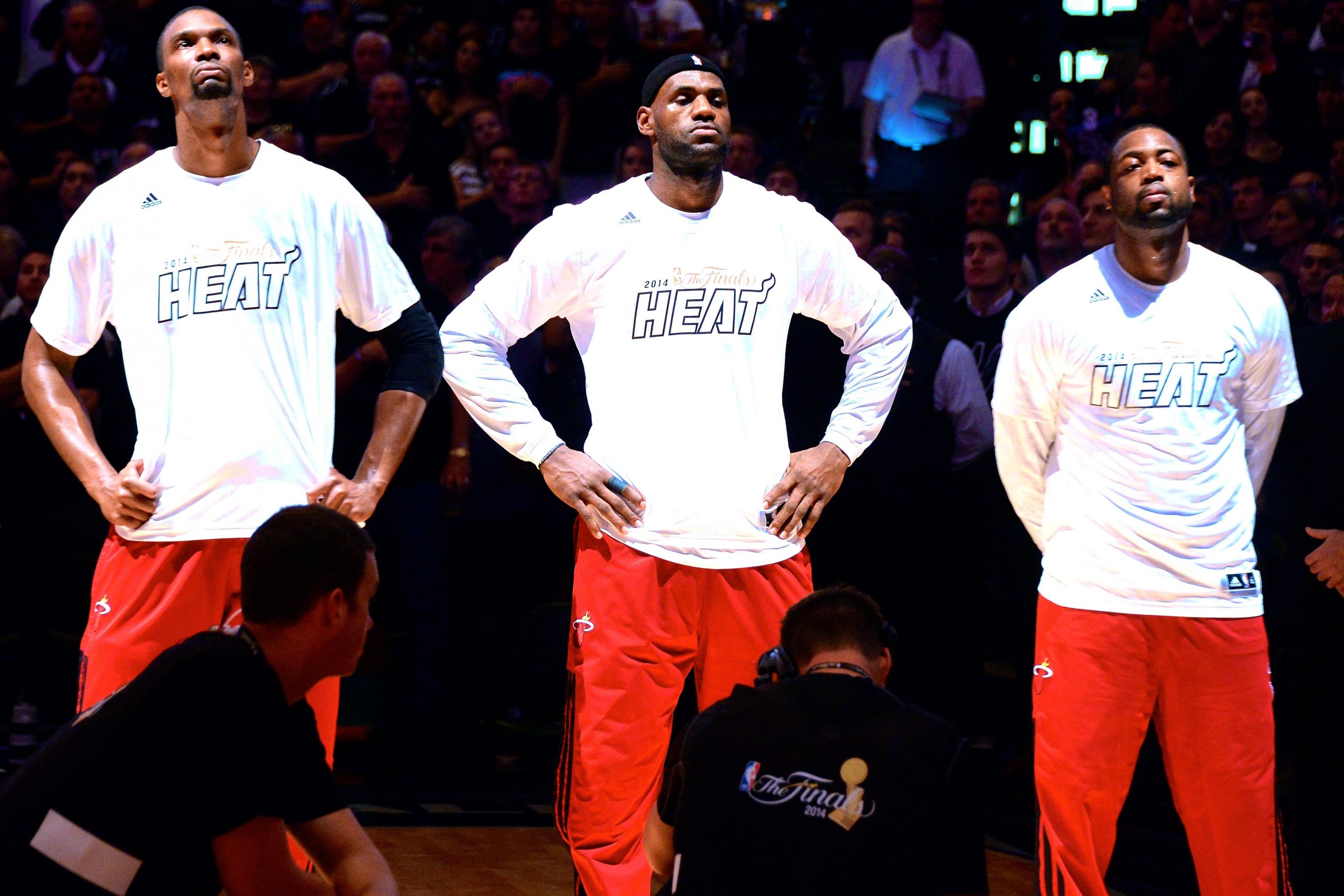 Heat's LeBron James tops NBA's worldwide, domestic jersey sales lists -  Sports Illustrated