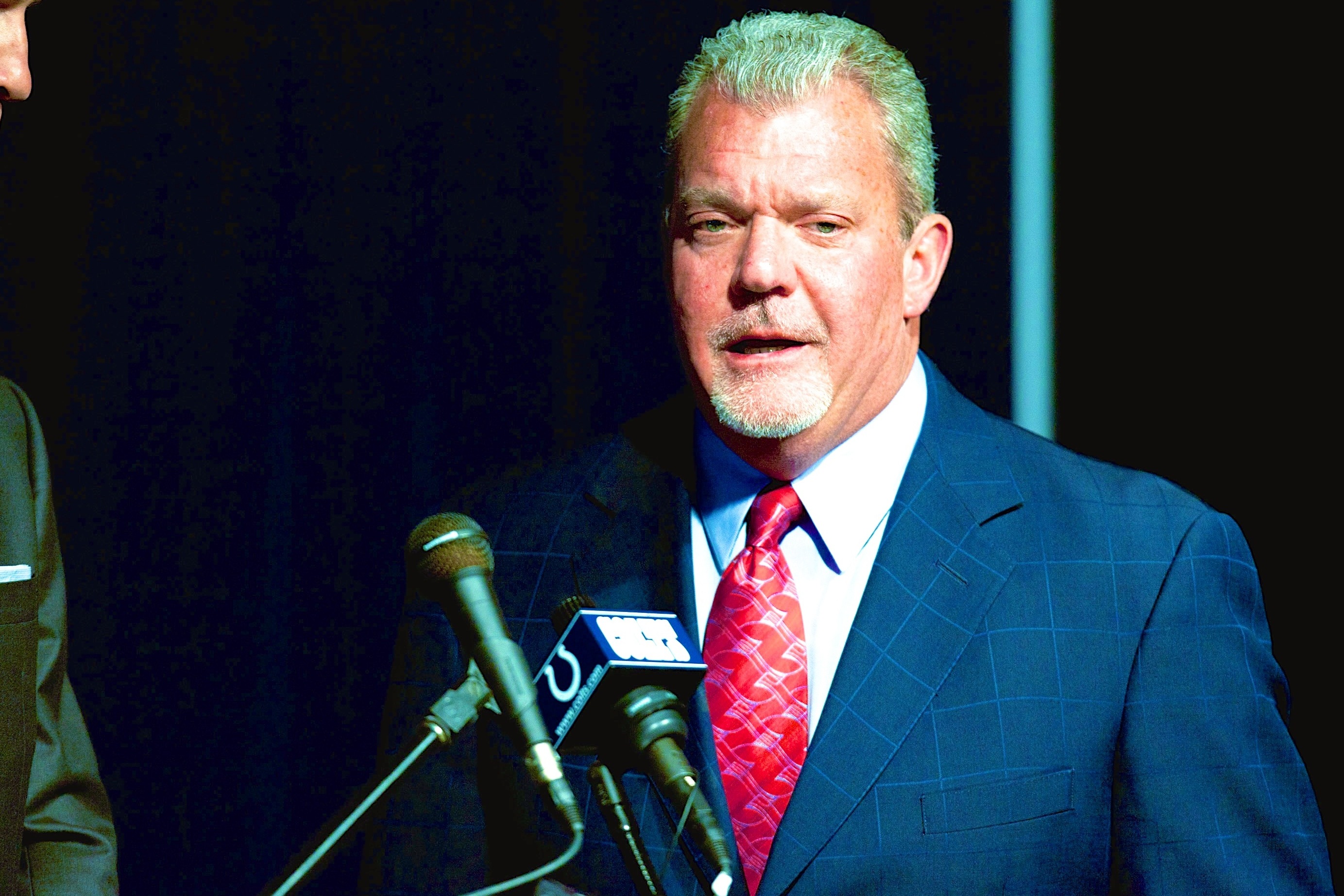 Jim Irsay won't have to testify after couple settle custody case