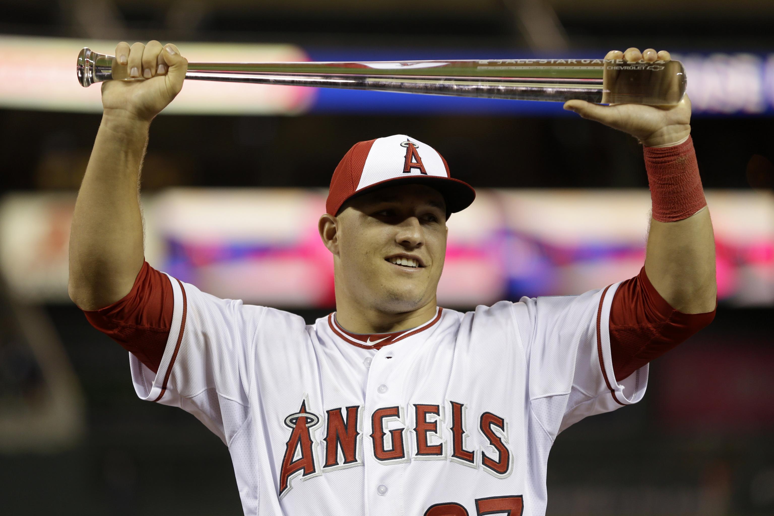 Mike Trout's uncle sells Little League baseball signed by All-Star