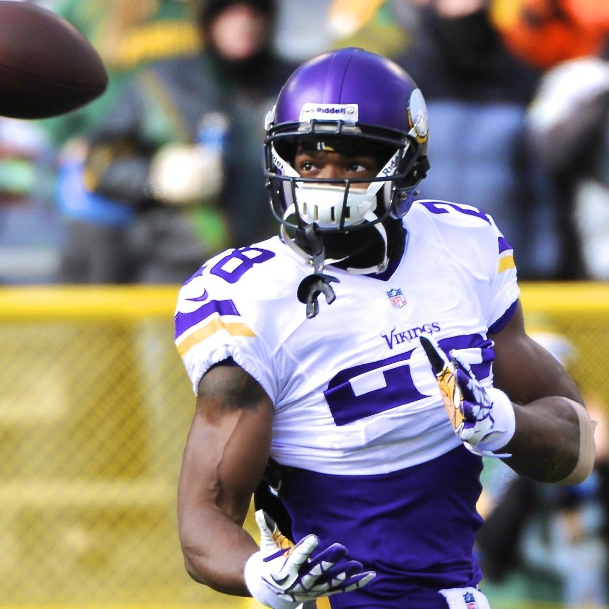 Minnesota Vikings: Don't increase Adrian Peterson's passing role
