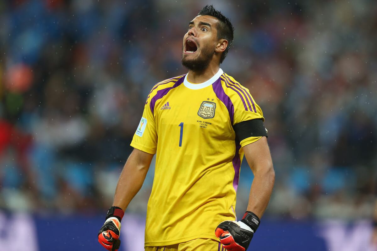 5 Teams Who Should Be Looking to Sign World Cup Star Sergio Romero ...
