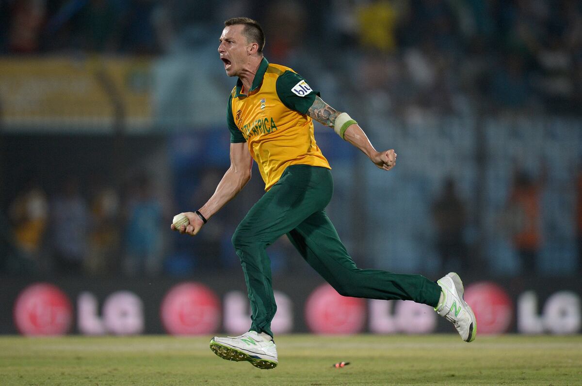 Who Is the Best AllRound Bowler in the World Right Now? July 2014