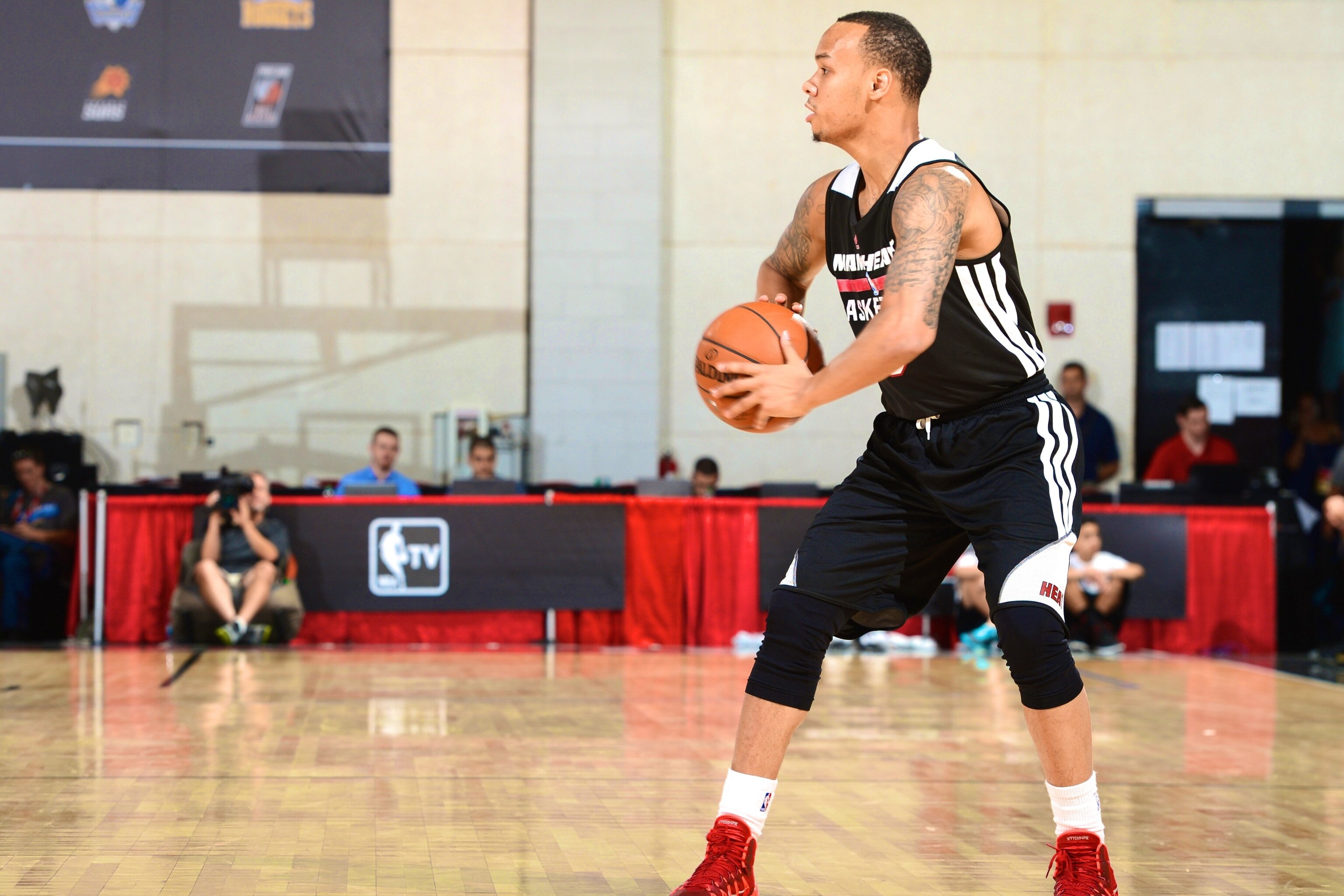 Should Miami Heat Be Worried By Shabazz Napier S Summer League Struggles Bleacher Report Latest News Videos And Highlights