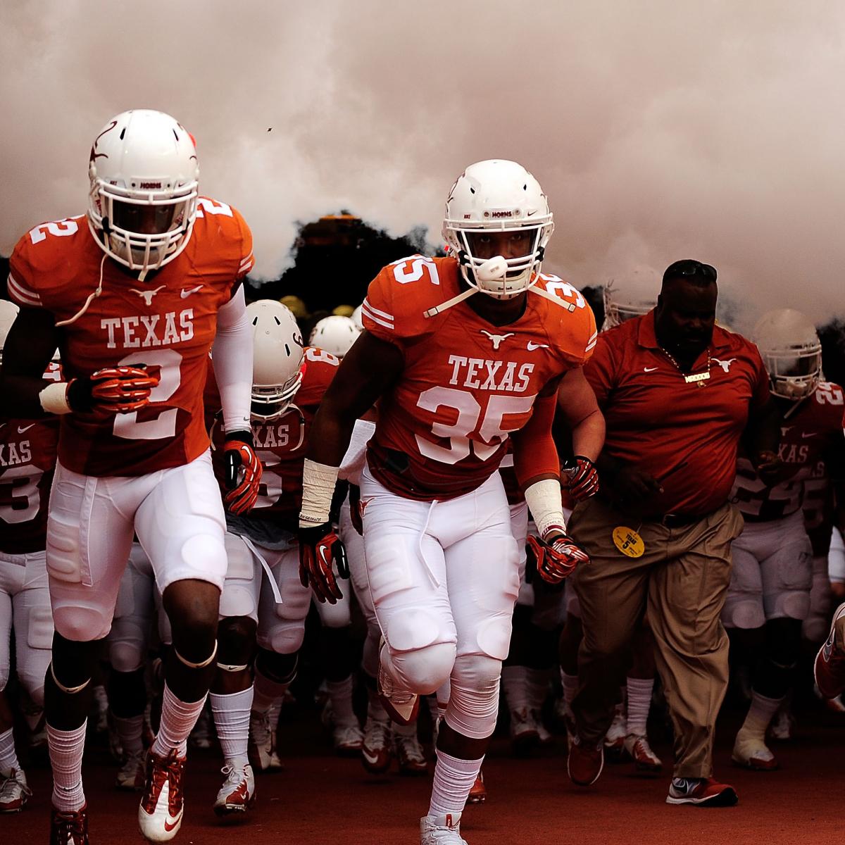 Texas Football Biggest Storylines Heading into Longhorns' Fall Camp