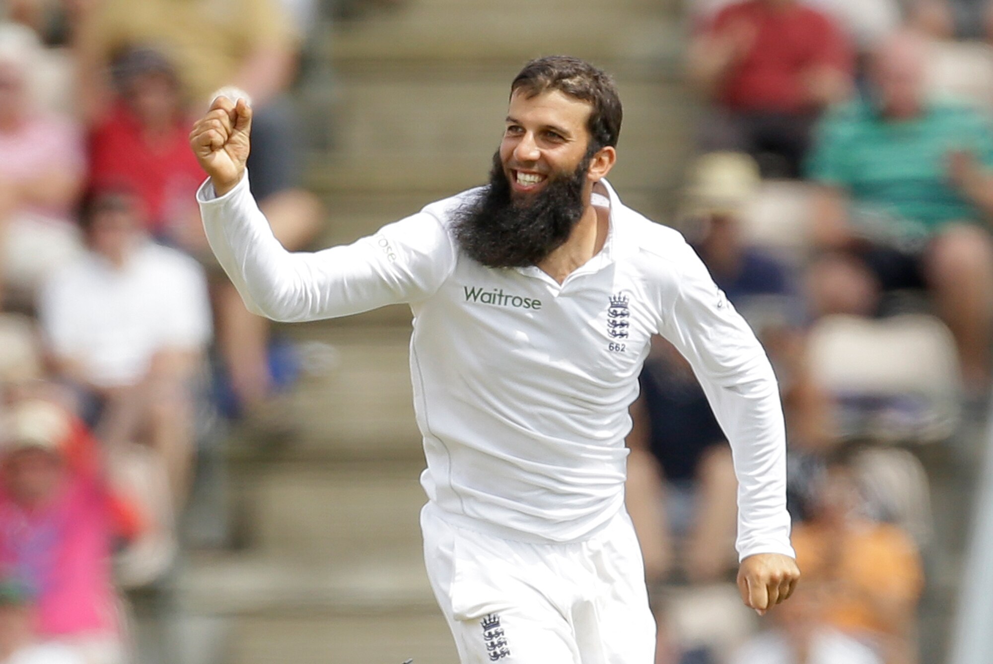 moeen ali jersey number