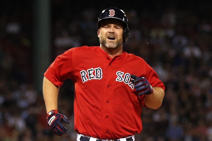 Red Sox catcher David Ross to play rehab games 