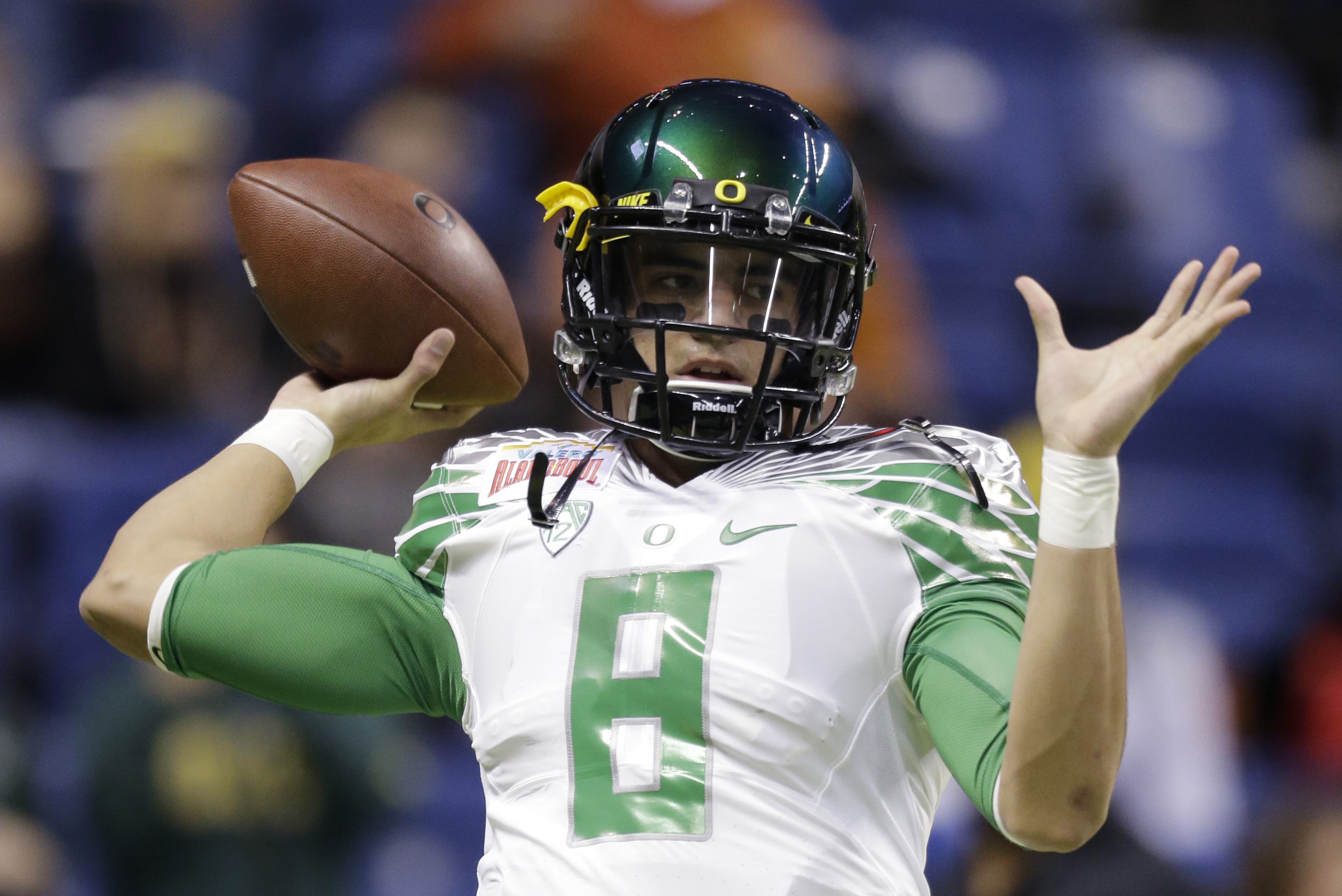 Marcus Mariota Deserves to Be Heisman Favorite After Loss vs. Arizona, News, Scores, Highlights, Stats, and Rumors