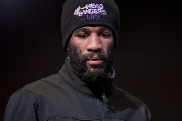 IBF junior welterweight champion Lamont Peterson stands on stage during boxing news conference, Thursday, Jan. 23, 2014 in Washington. Peterson is slated to defend his title against Canadian challenger Dierry Jean on Saturday at the DC Armory. (AP Photo/Pablo Martinez Monsivais)