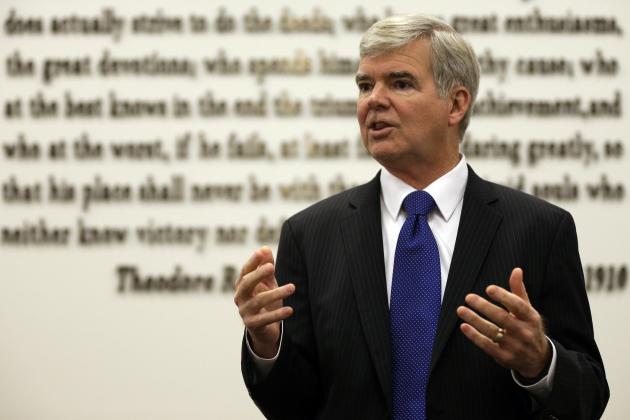 NCAA President Mark Emmert gestures while speaking at NCAA headquarters in Indianapolis, Thursday, Aug. 7, 2014. The NCAA Board of Directors overwhelmingly approved a package of historic reforms Thursday that will give the nation's five biggest conferences the ability to unilaterally change some of the basic rules governing college sports. (AP Photo/Michael Conroy)