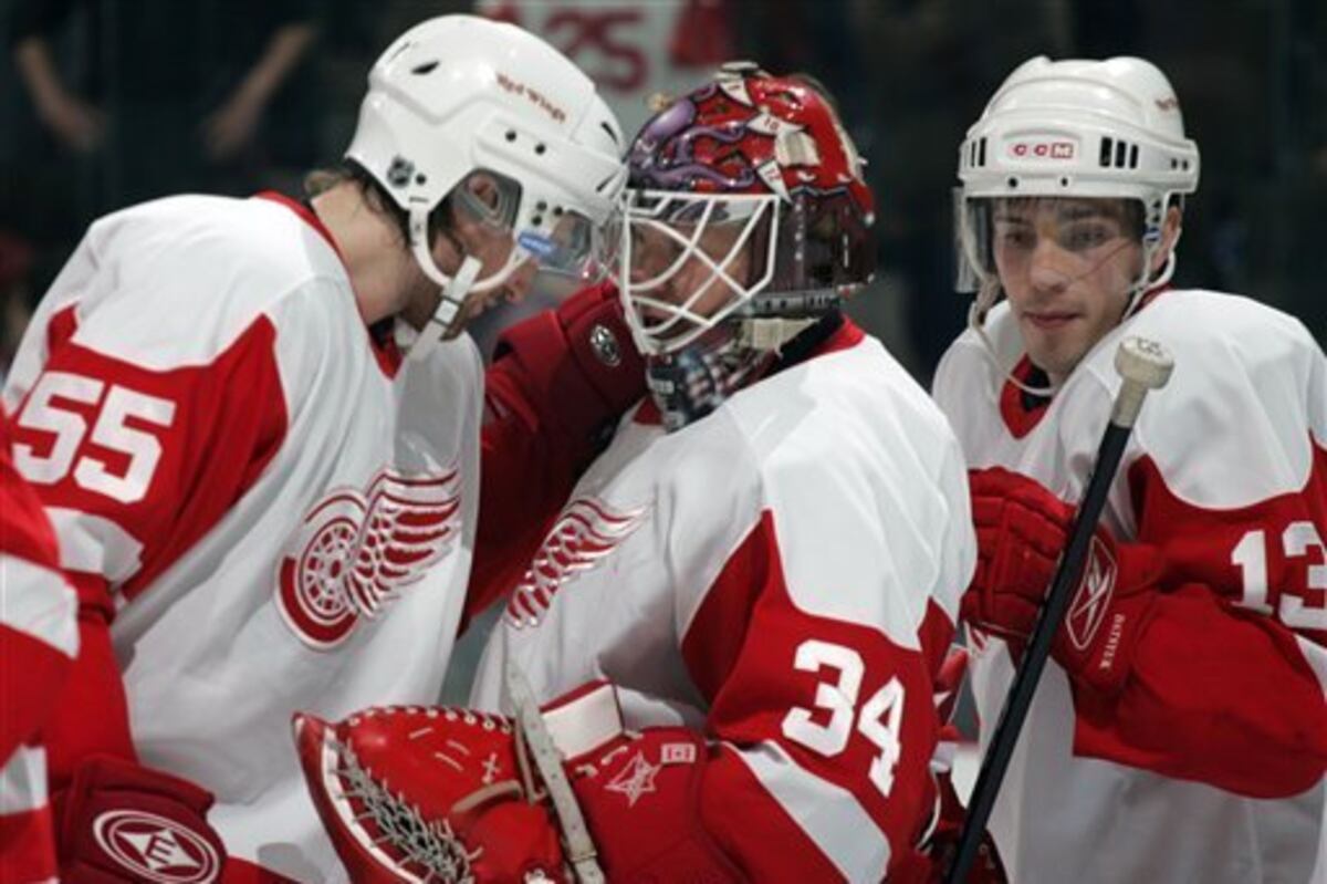 Ranking the 5 Most Surprising Seasons in Detroit Red Wings History