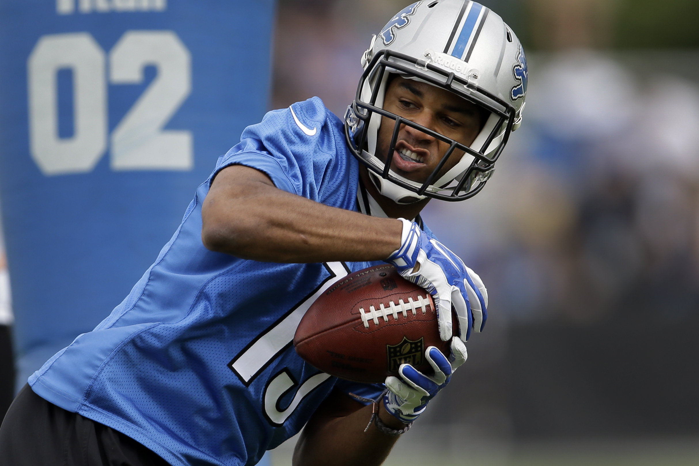 Detroit Lions Wide Receiver Golden Tate ::: Click to listen