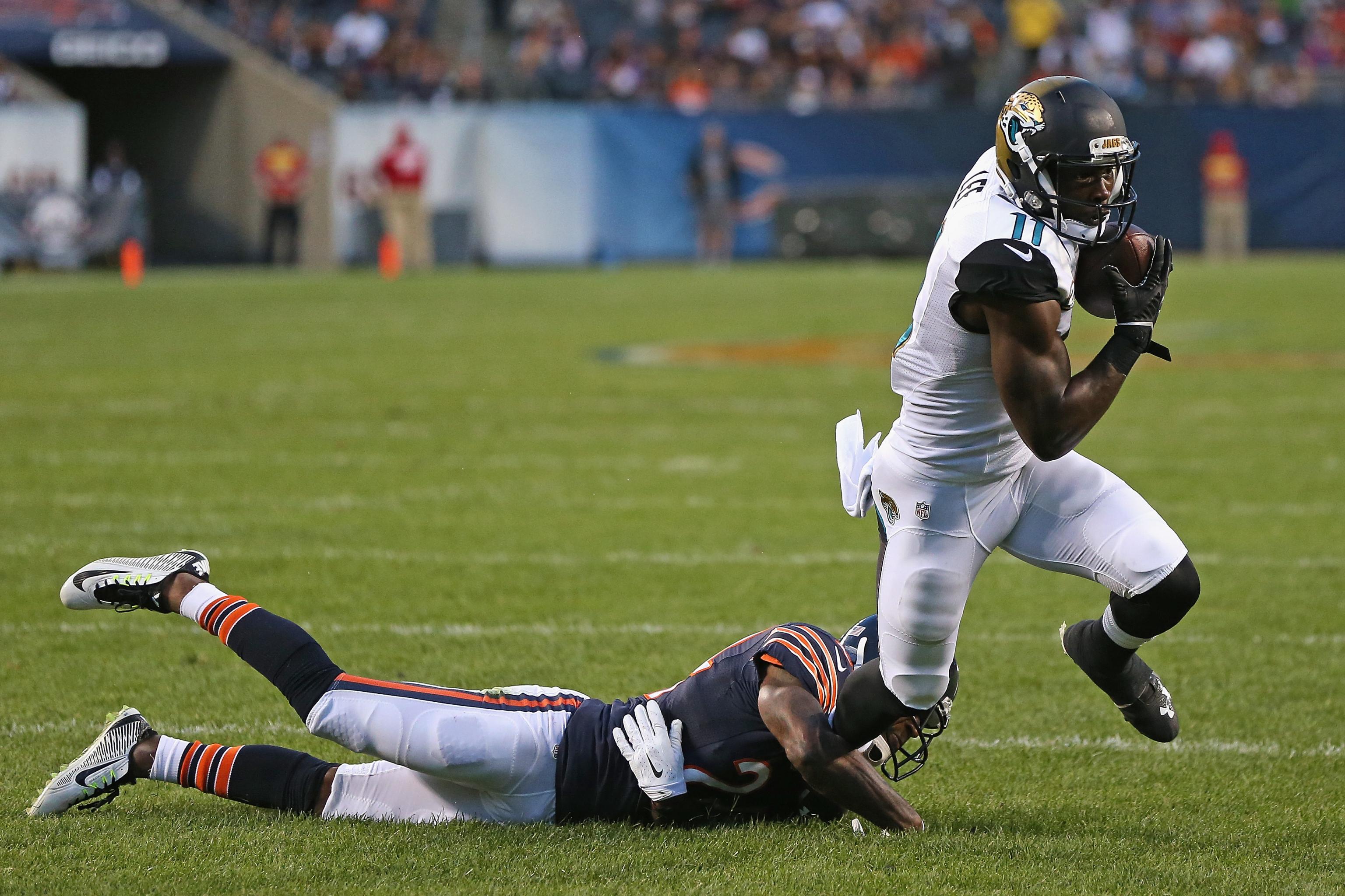 Rebuilt defenses highlight Eagles, Bears preseason opener – The