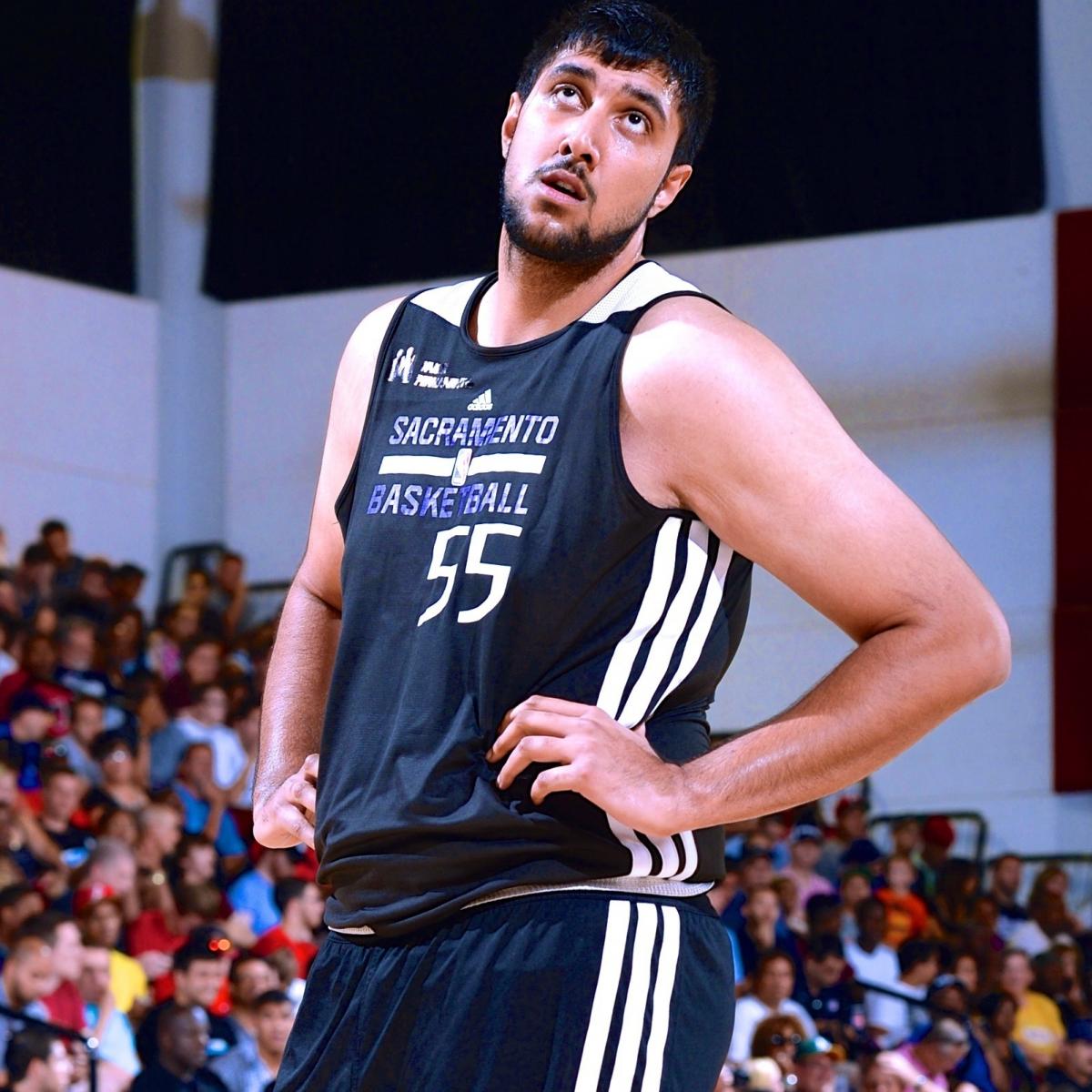 The Bhullar brothers - Heralding Indian basketball's much-awaited twin Yao  moment