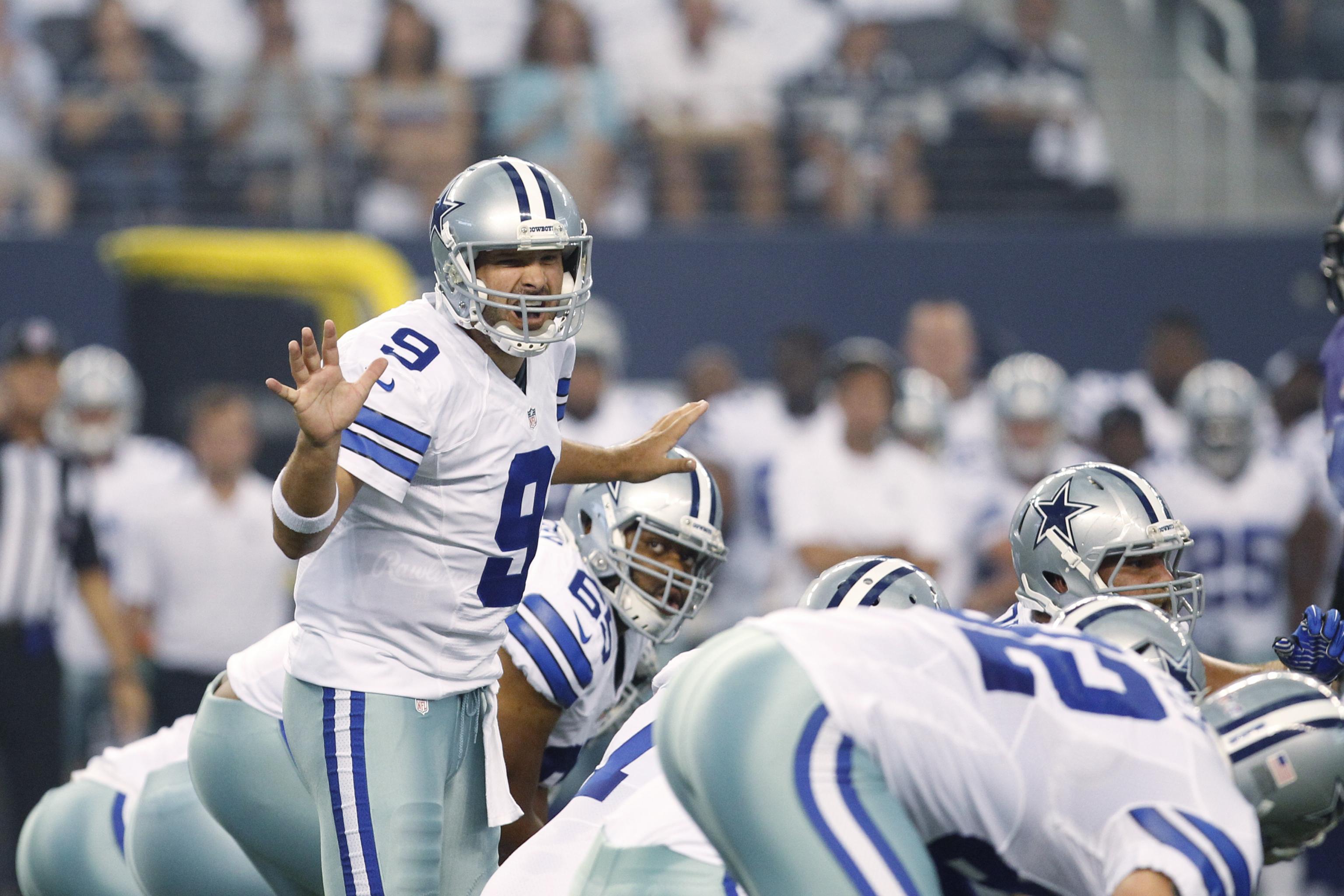 Now in the role of mentoring young QBs, Cowboys' Tony Romo recalls his first  preseason game