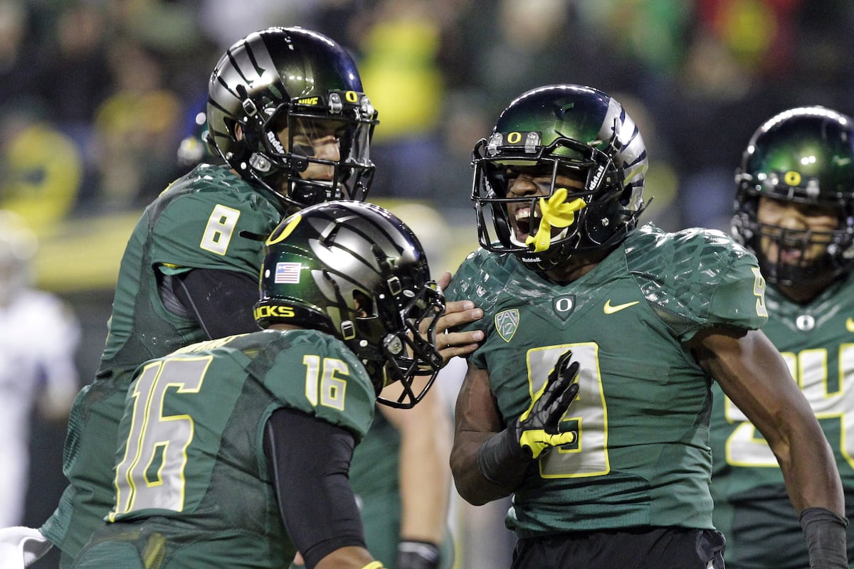 Oregon Ducks Depth Chart Ysis Complete 2017 Preview And Oregon Ducks Depth Chart Ysis Complete 2017 Preview And Predictions Bleacher Report Latest News Videos Highlights