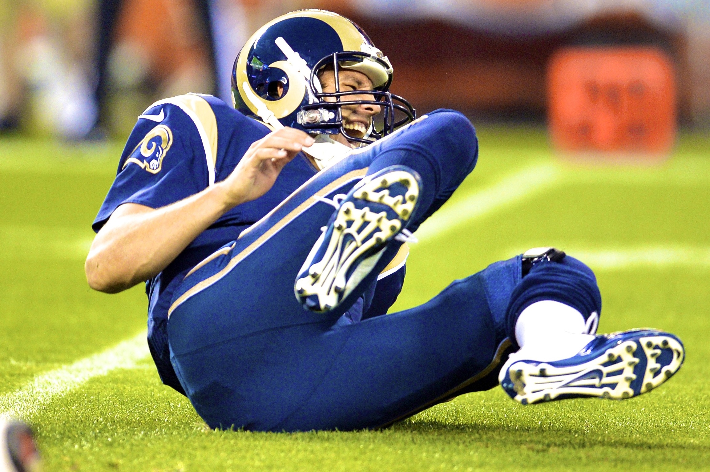 Sam Bradford's Knee Issue Is Nothing New - Daily Norseman