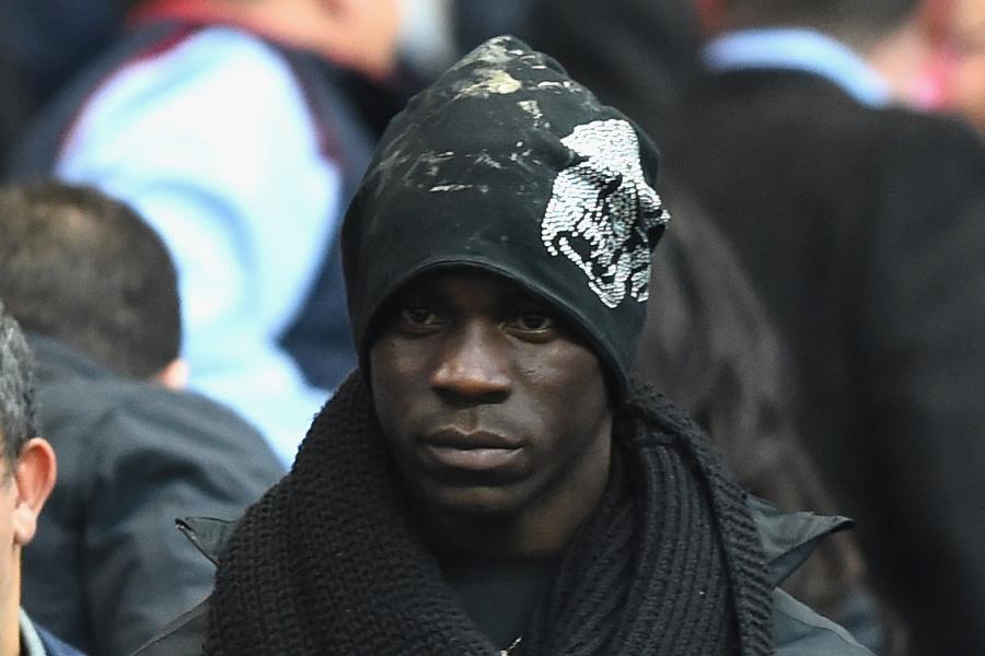 Fashion-conscious Mario Balotelli steps out in another eccentric