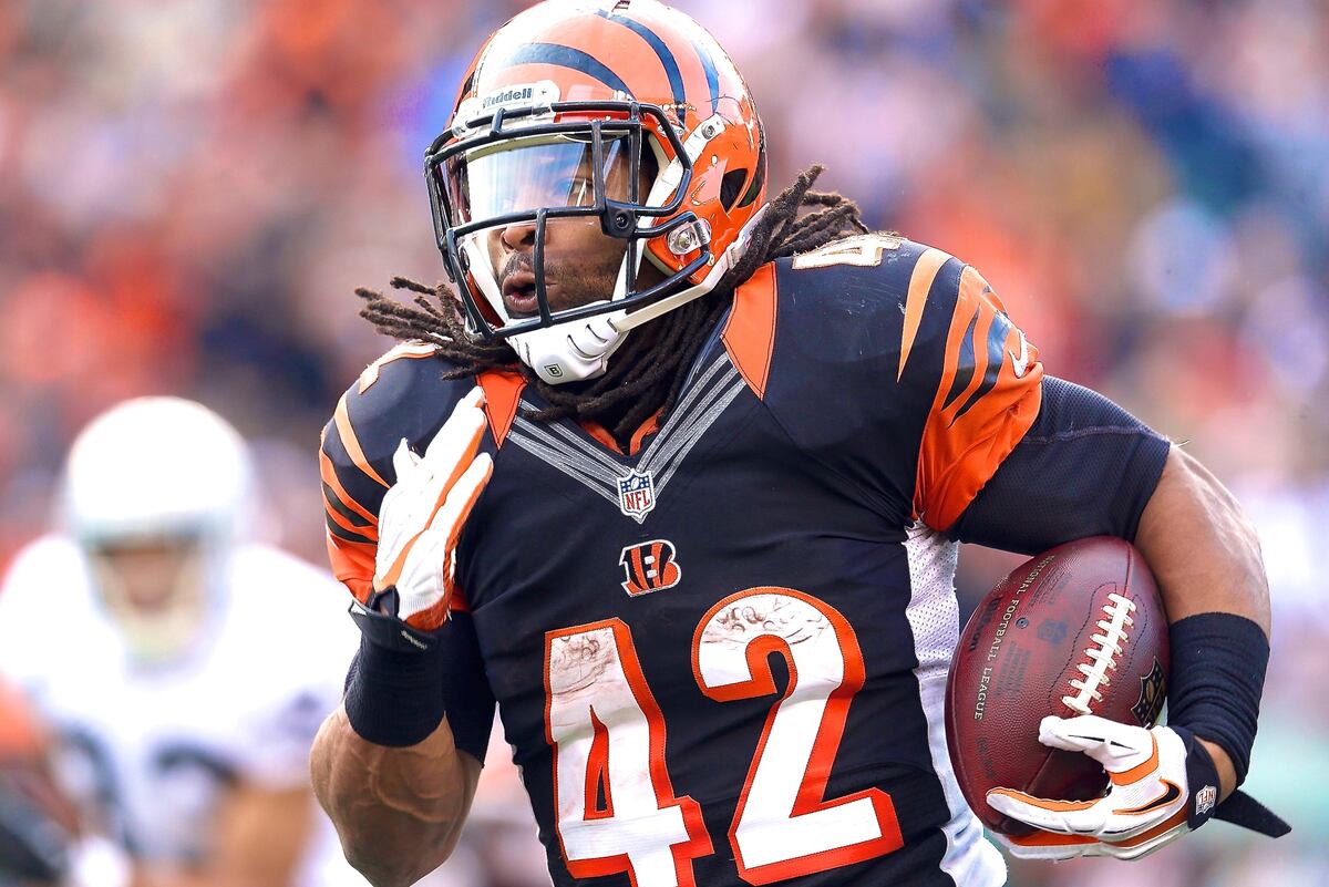 Bengals Made Smart Decision Parting with Veteran RB BenJarvus Green