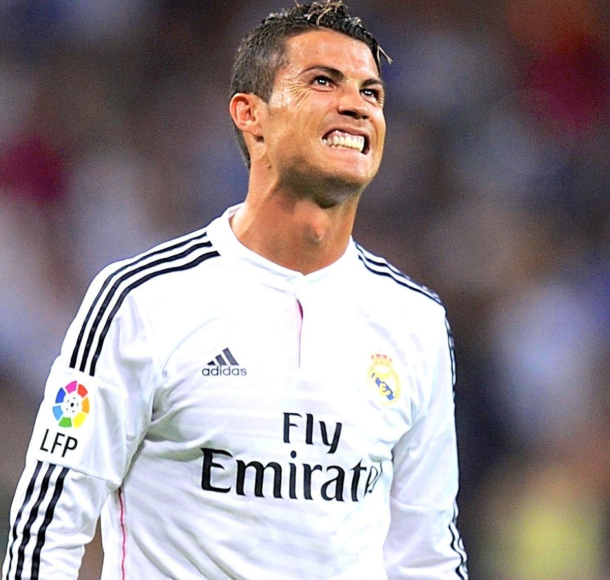 Cristiano Ronaldo Hints He's Not Happy with Real Madrid's Summer ...