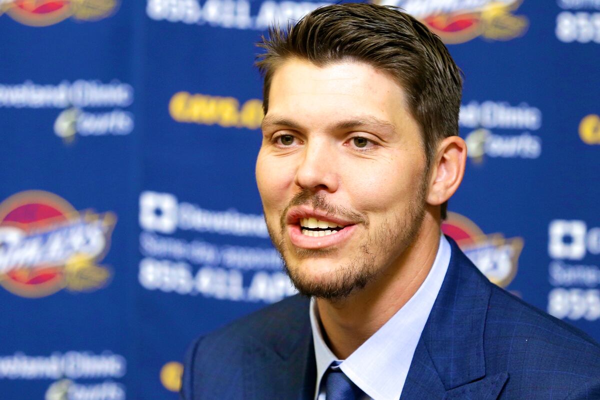 32 The 5 Best Under The Radar 2025 Offseason Acquisitions - 179dcny