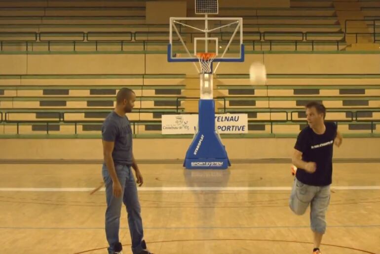 Tony Parker Vs Football Trickster Remi Is Quite Something Bleacher Report Latest News Videos And Highlights Remi gaillard (born 7 february 1975 in montpellier, france) is a french humorist who uploads videos on youtube. tony parker vs football trickster remi
