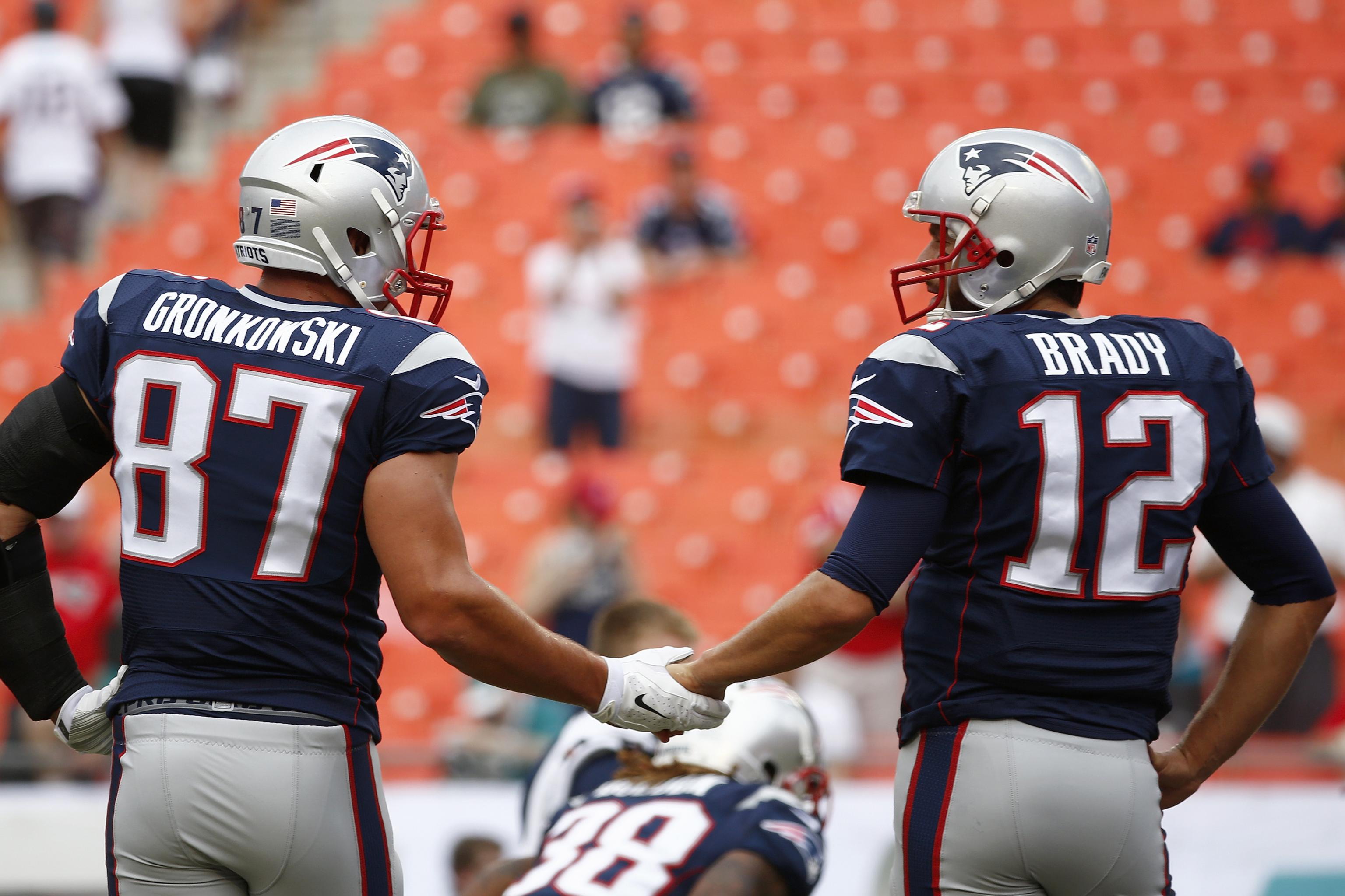 A look at Tom Brady and Rob Gronkowski's bromance